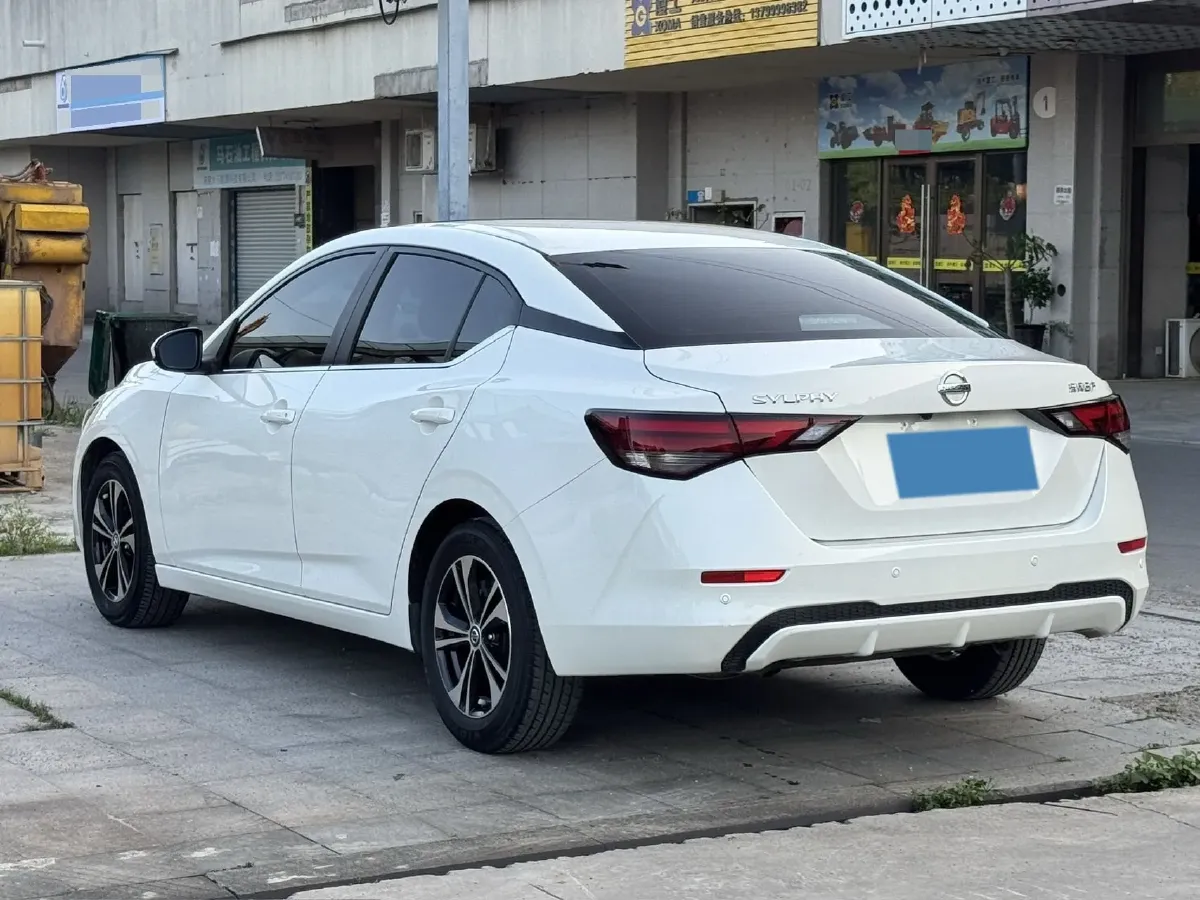 2022 Nissan Sylphy 1.6L 135HP L4 CVT,autocango,china used car exporter,china ev exporter,chinese used car exporter,chinese used ev exporter