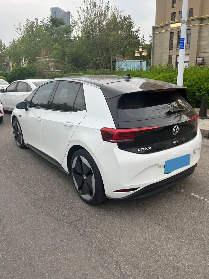 2023 Volkswagen ID.3 BEV 52.8KWH,autocango,china used car exporter,china ev exporter,chinese used car exporter,chinese used ev exporter