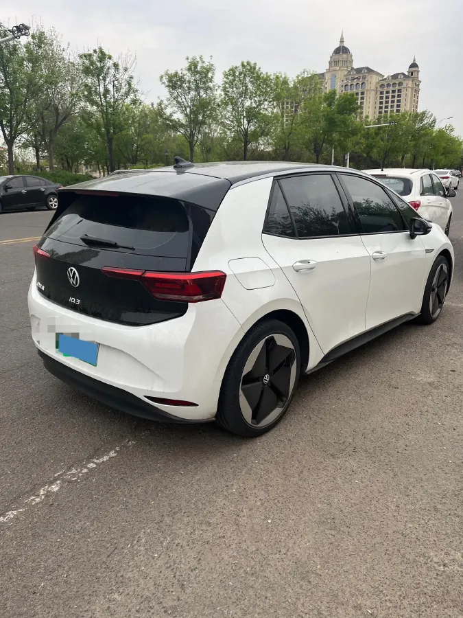 2023 Volkswagen ID.3 BEV 52.8KWH,autocango,china used car exporter,china ev exporter,chinese used car exporter,chinese used ev exporter