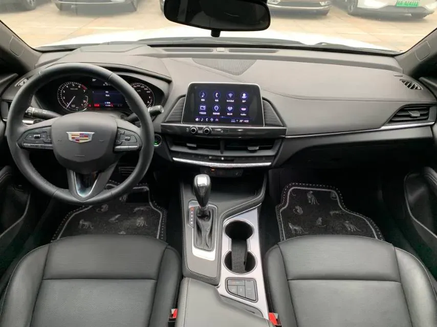 2022 Cadillac CT4 2.0T 237HP L4 8AT,autocango,china used car exporter,china ev exporter,chinese used car exporter,chinese used ev exporter