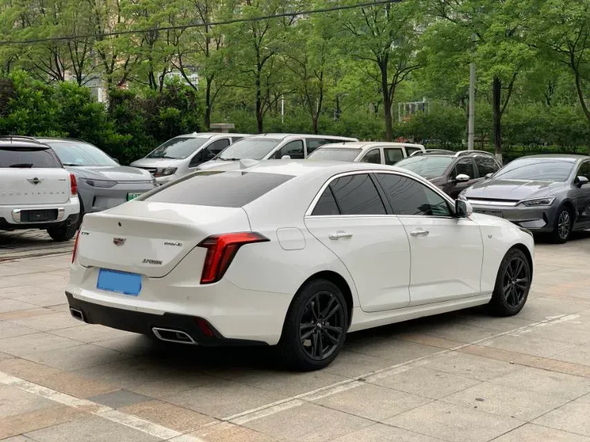 2022 Cadillac CT4 2.0T 237HP L4 8AT,autocango,china used car exporter,china ev exporter,chinese used car exporter,chinese used ev exporter
