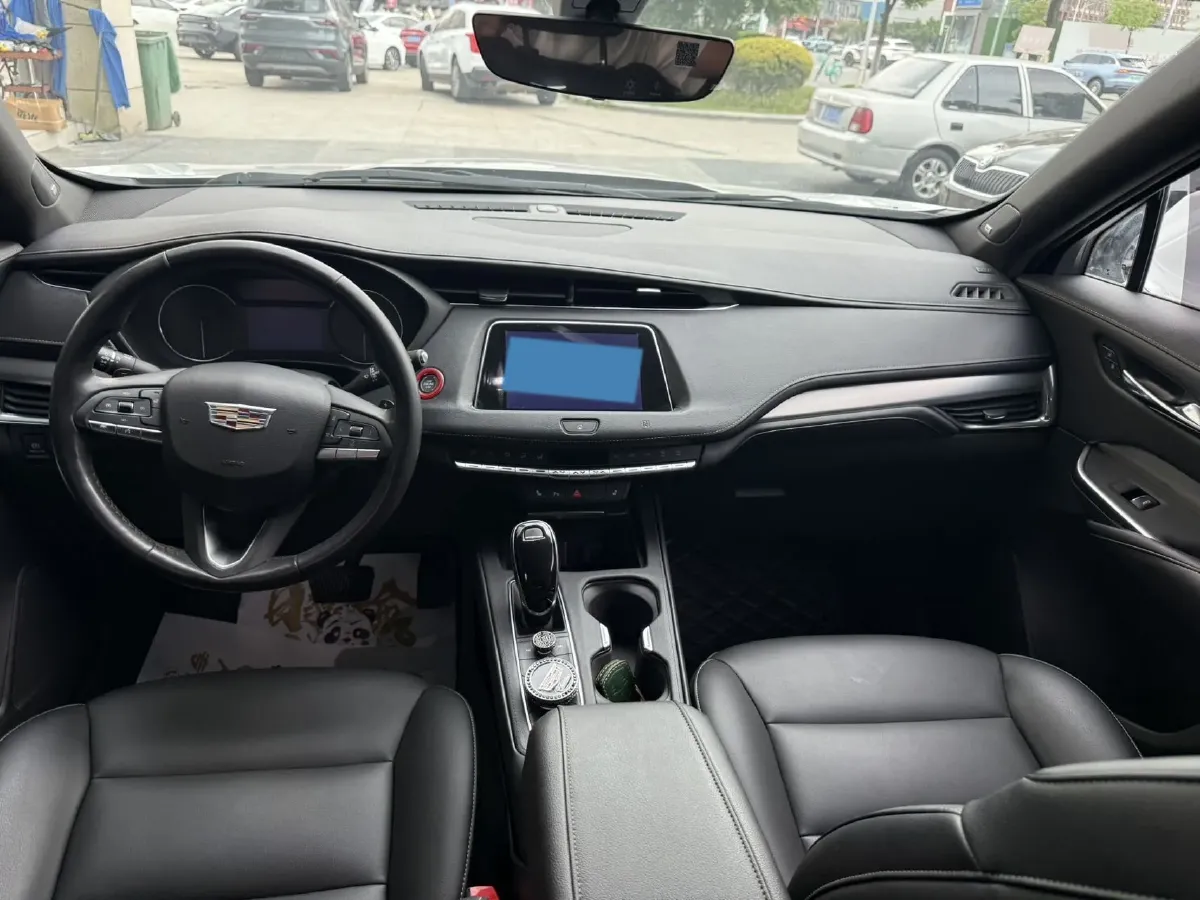 2020 Cadillac XT4 2.0T 241HP L4 9AT,autocango,china used car exporter,china ev exporter,chinese used car exporter,chinese used ev exporter