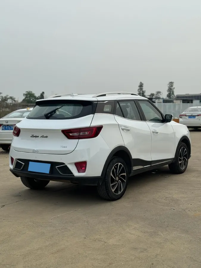 2017 Zotye T300 1.5T 144HP L4 CVT,autocango,china used car exporter,china ev exporter,chinese used car exporter,chinese used ev exporter