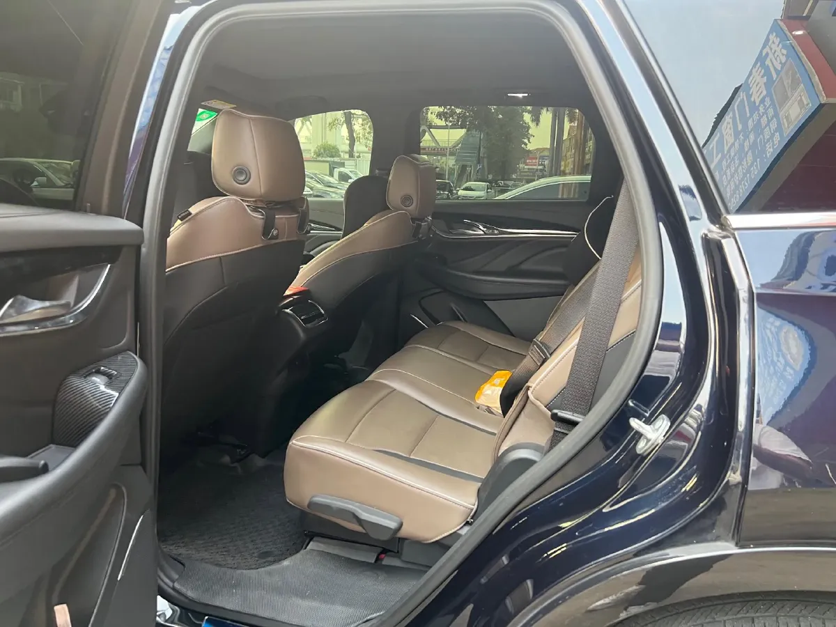 2022 Buick Enclave 2.0T 237HP L4 9AT,autocango,china used car exporter,china ev exporter,chinese used car exporter,chinese used ev exporter