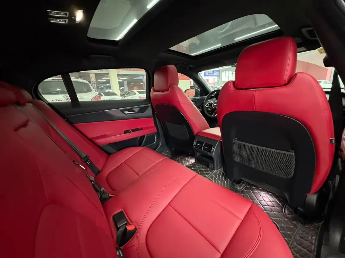 2021 Jaguar XEL 2.0T 250HP L4 8AT,autocango,china used car exporter,china ev exporter,chinese used car exporter,chinese used ev exporter