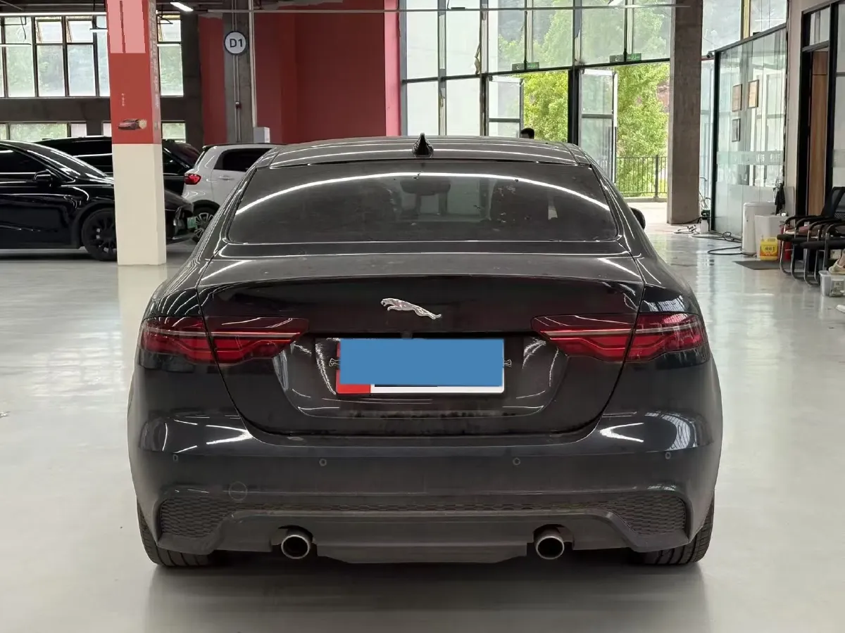 2021 Jaguar XEL 2.0T 250HP L4 8AT,autocango,china used car exporter,china ev exporter,chinese used car exporter,chinese used ev exporter
