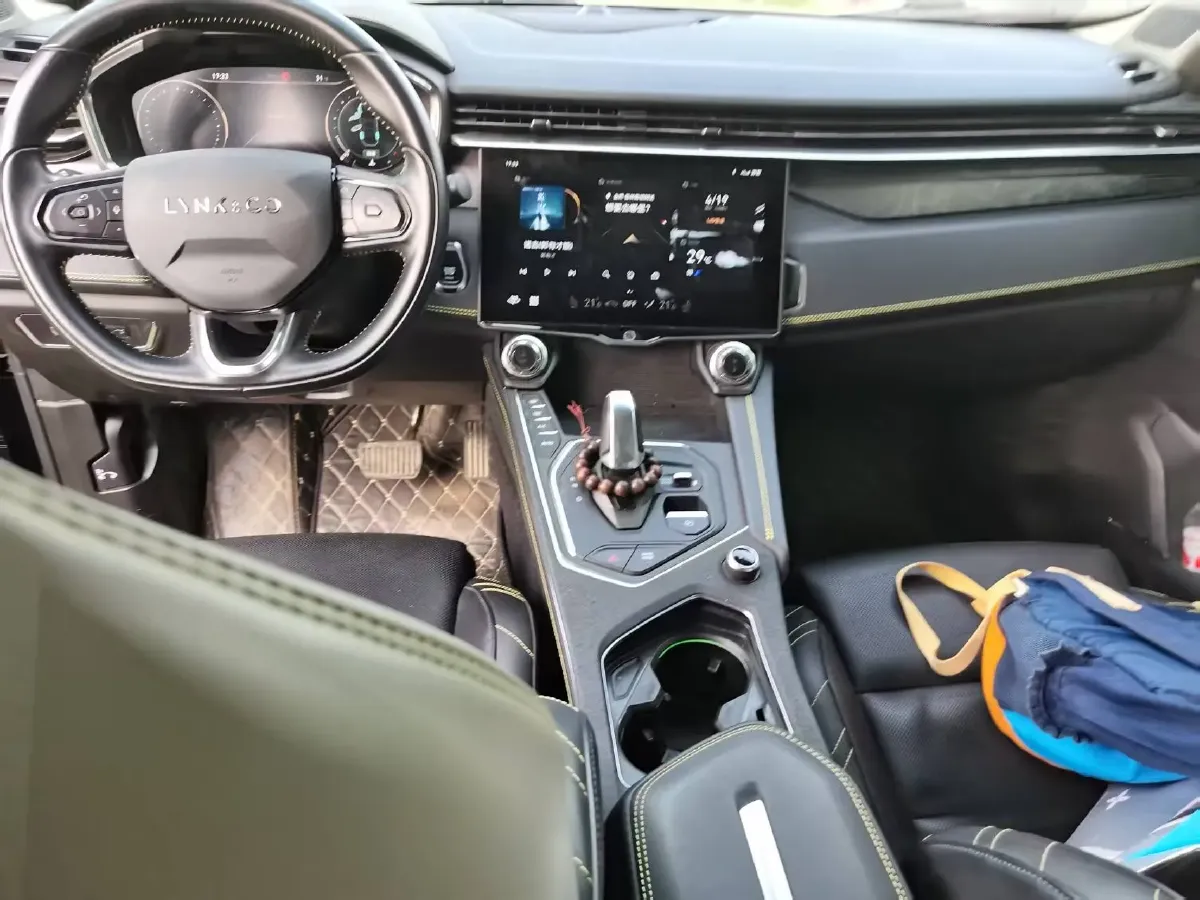 2020 LYNK&CO 05 2.0T 254HP L4 8AT,autocango,china used car exporter,china ev exporter,chinese used car exporter,chinese used ev exporter