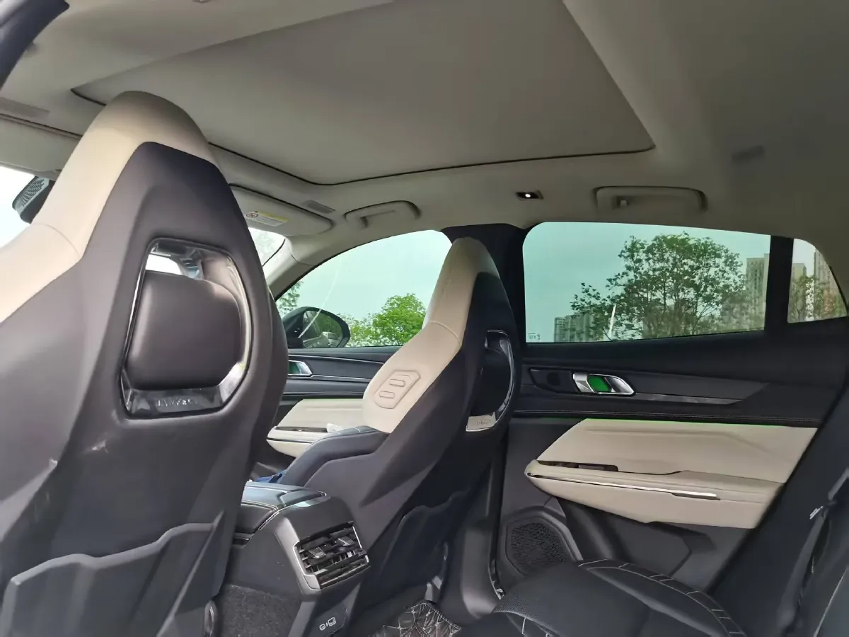 2020 LYNK&CO 05 2.0T 254HP L4 8AT,autocango,china used car exporter,china ev exporter,chinese used car exporter,chinese used ev exporter