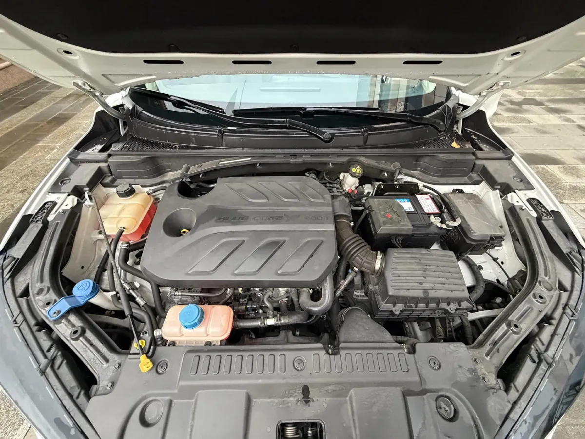 2020 ChangAn UNI-T 1.5T 180HP L4 7DCT,autocango,china used car exporter,china ev exporter,chinese used car exporter,chinese used ev exporter