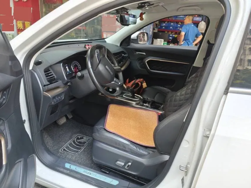 2020 Haval H6 1.5T 169HP L4 7DCT,autocango,china used car exporter,china ev exporter,chinese used car exporter,chinese used ev exporter