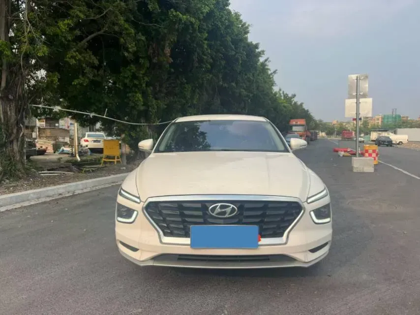 2021 Hyundai Mistra 1.8L 143HP L4 CVT,autocango,china used car exporter,china ev exporter,chinese used car exporter,chinese used ev exporter