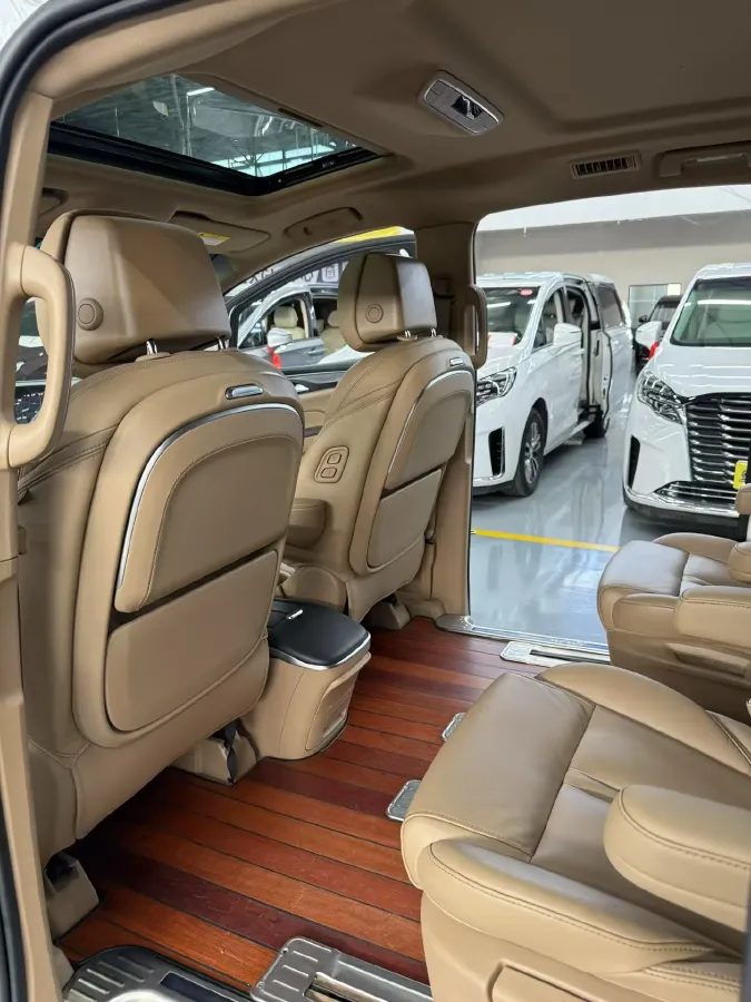 2020 Buick GL8 2.0T 237HP L4 9AT,autocango,china used car exporter,china ev exporter,chinese used car exporter,chinese used ev exporter