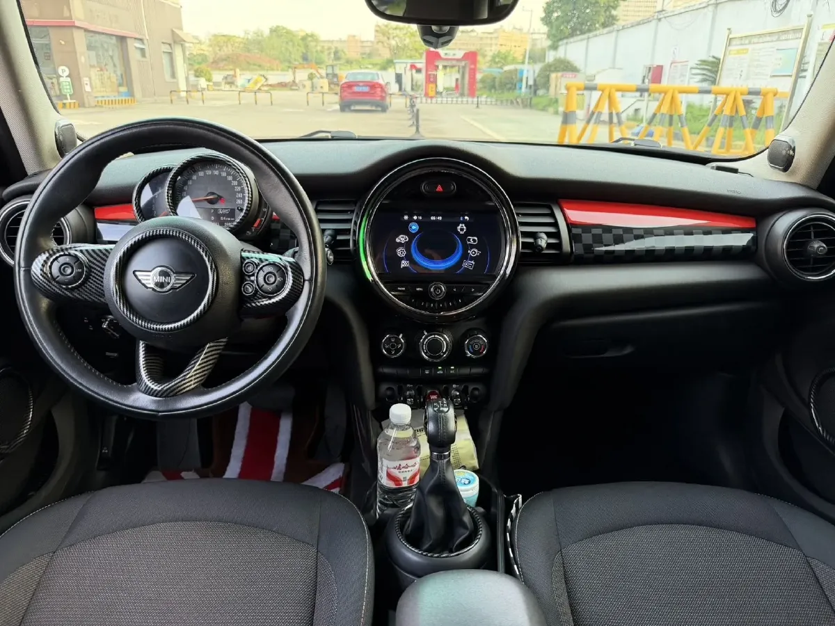 2016 MINI MINI 1.2T 102HP L3 6AT,autocango,china used car exporter,china ev exporter,chinese used car exporter,chinese used ev exporter