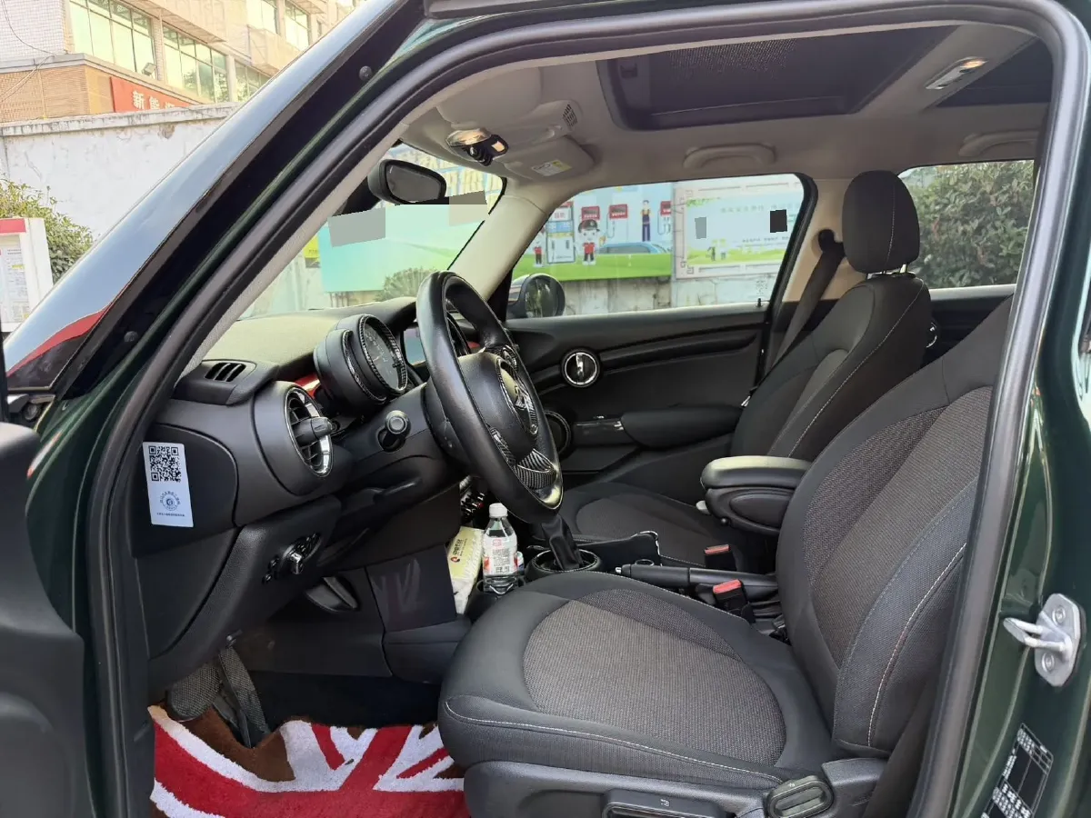 2016 MINI MINI 1.2T 102HP L3 6AT,autocango,china used car exporter,china ev exporter,chinese used car exporter,chinese used ev exporter