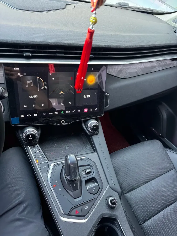 2021 LYNK&CO 01 2.0T 218HP L4 8AT,autocango,china used car exporter,china ev exporter,chinese used car exporter,chinese used ev exporter