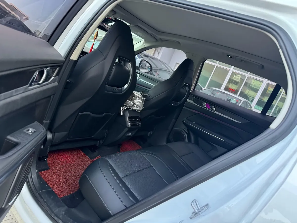 2021 LYNK&CO 01 2.0T 218HP L4 8AT,autocango,china used car exporter,china ev exporter,chinese used car exporter,chinese used ev exporter