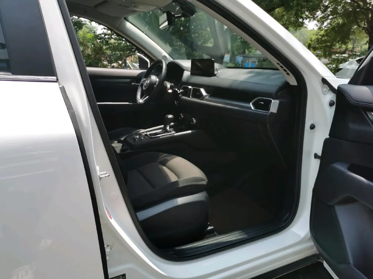 2022 Hyundai Tucson 2.0L 150HP L4 6AT Hybrid,autocango,china used car exporter,china ev exporter,chinese used car exporter,chinese used ev exporter