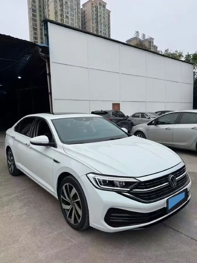 2024 Volkswagen Sagitar 1.5T 160HP L4 7DCT,autocango,china used car exporter,china ev exporter,chinese used car exporter,chinese used ev exporter