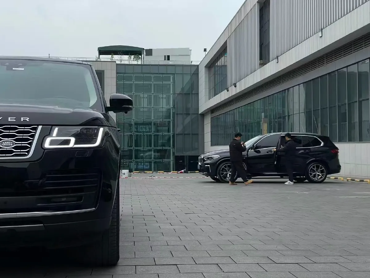 2018 Land Rover Range Rover 3.0T 381HP V6 8AT,autocango,china used car exporter,china ev exporter,chinese used car exporter,chinese used ev exporter