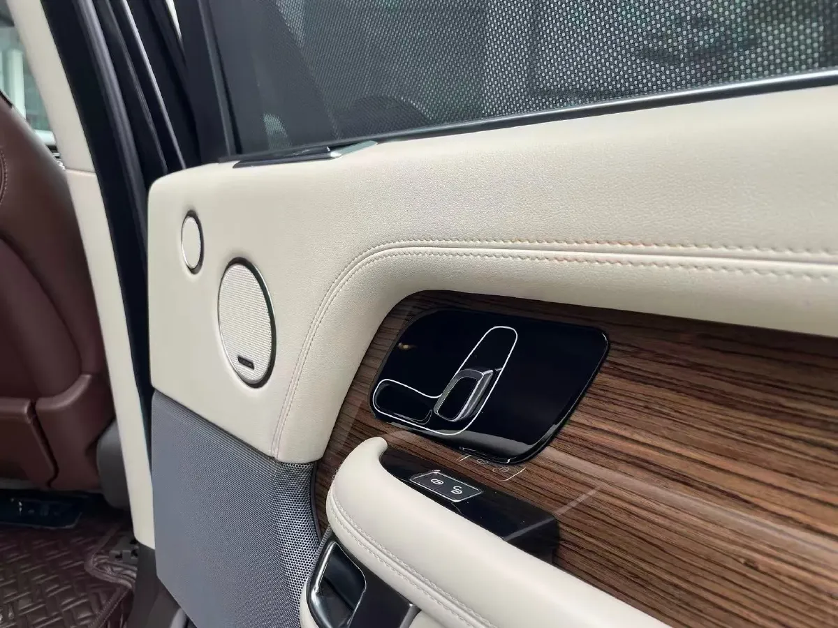 2018 Land Rover Range Rover 3.0T 381HP V6 8AT,autocango,china used car exporter,china ev exporter,chinese used car exporter,chinese used ev exporter