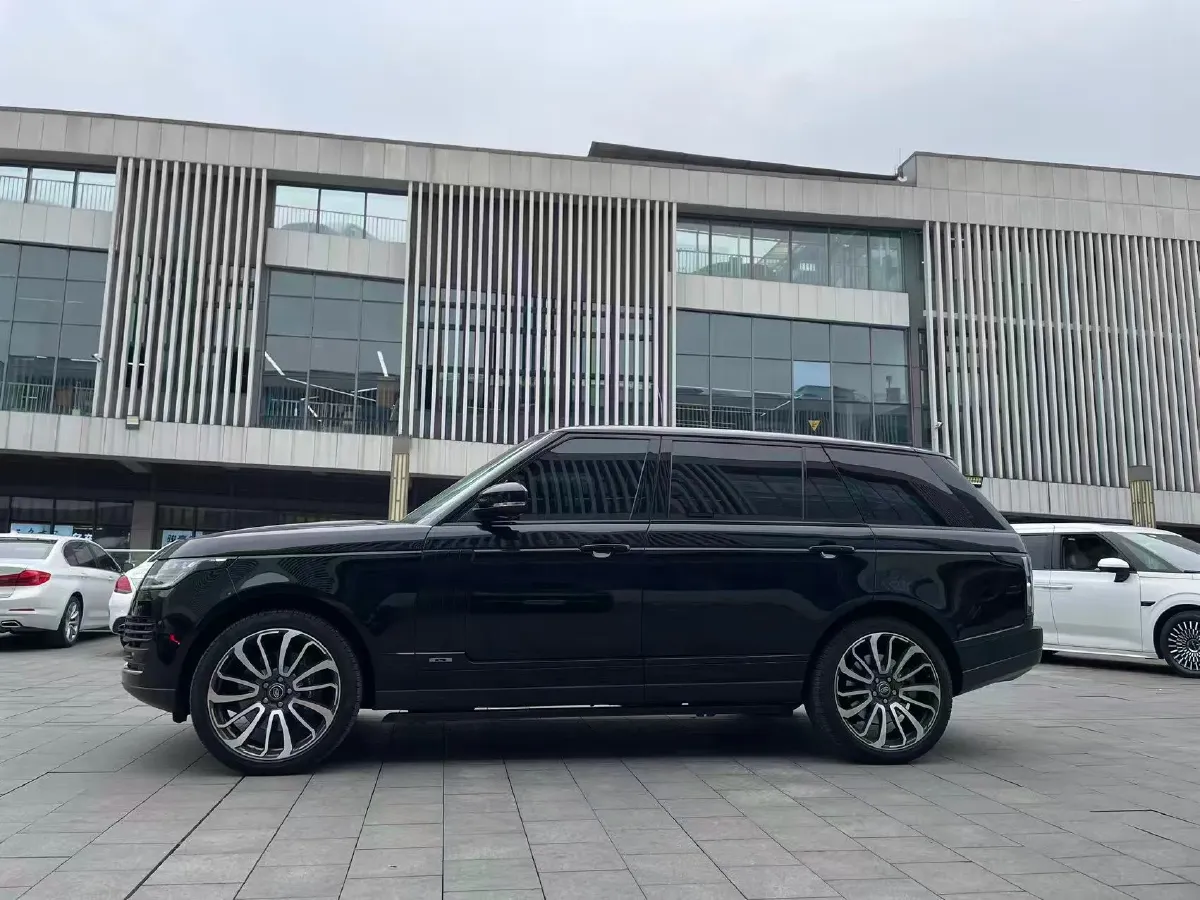 2018 Land Rover Range Rover 3.0T 381HP V6 8AT,autocango,china used car exporter,china ev exporter,chinese used car exporter,chinese used ev exporter