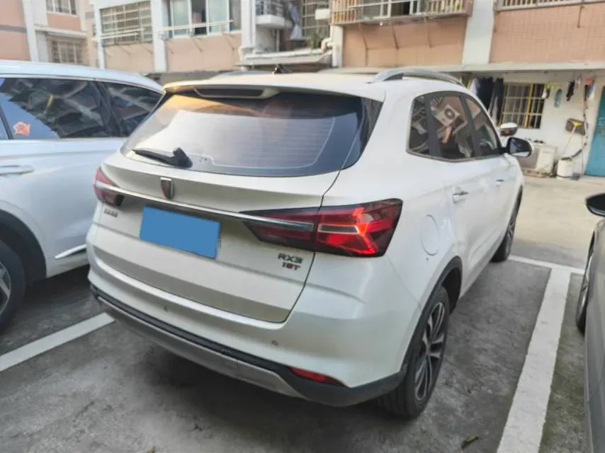 2018 Roewe i6 1.5T 169HP L4 7DCT,autocango,china used car exporter,china ev exporter,chinese used car exporter,chinese used ev exporter