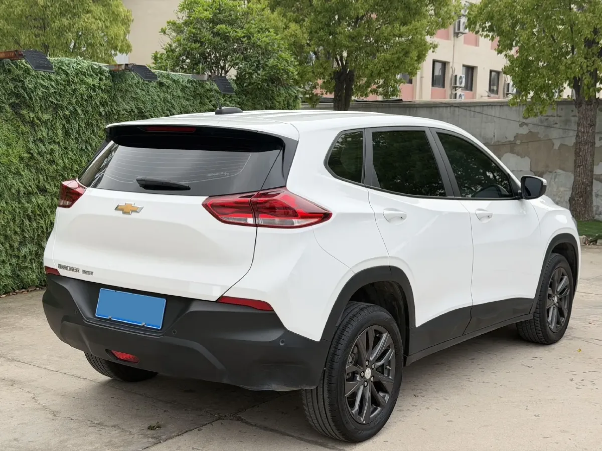 2021 Chevrolet Trax 1.0T 125HP L3 6AT,autocango,china used car exporter,china ev exporter,chinese used car exporter,chinese used ev exporter