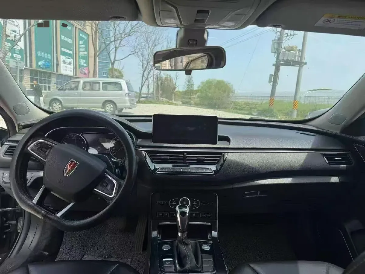 2020 HongQi H5 1.5T 169HP L4 7DCT,autocango,china used car exporter,china ev exporter,chinese used car exporter,chinese used ev exporter