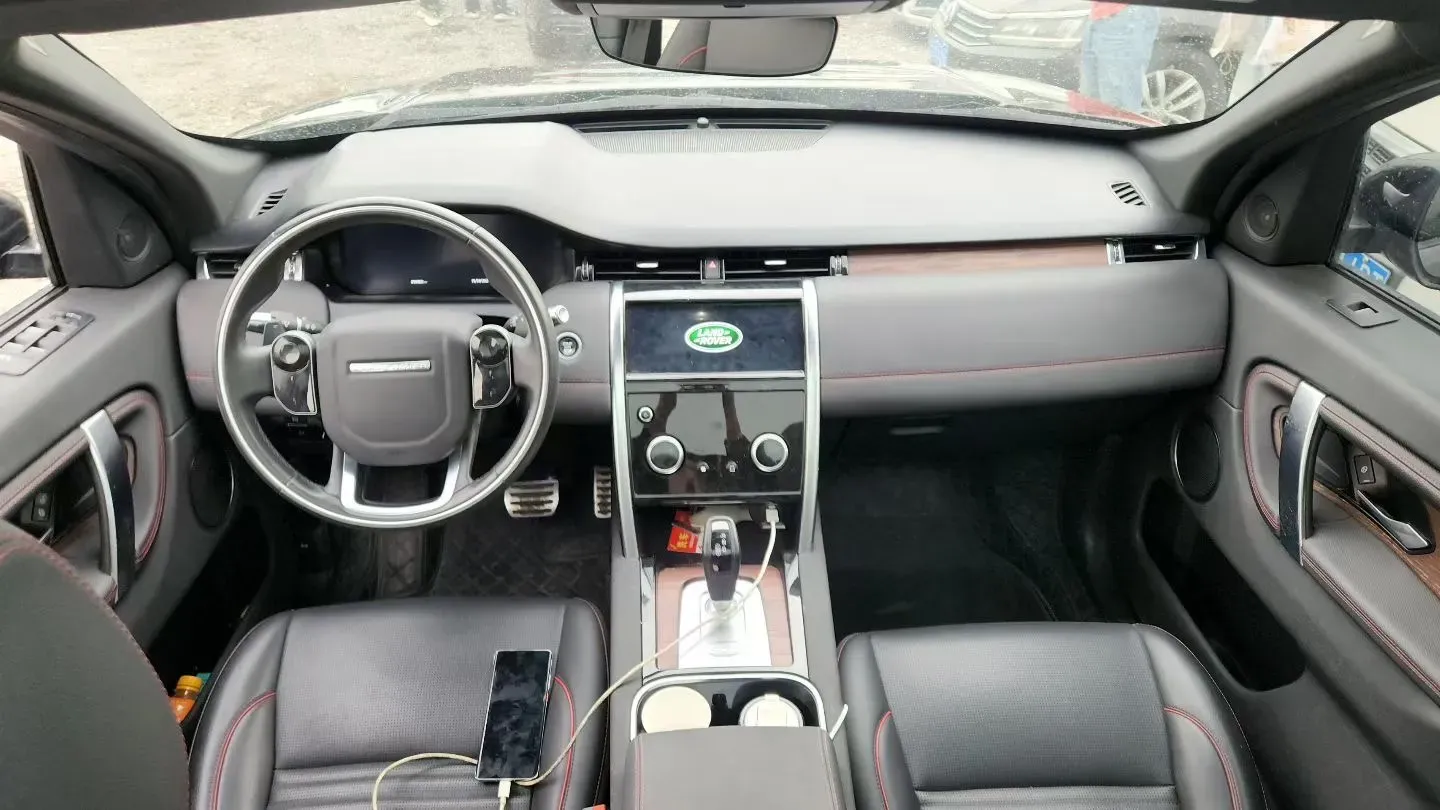 2021 Land Rover Discovery Sport 2.0T 249HP L4 9AT,autocango,china used car exporter,china ev exporter,chinese used car exporter,chinese used ev exporter