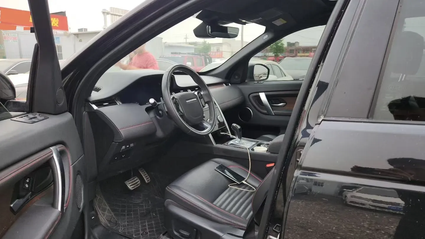 2021 Land Rover Discovery Sport 2.0T 249HP L4 9AT,autocango,china used car exporter,china ev exporter,chinese used car exporter,chinese used ev exporter