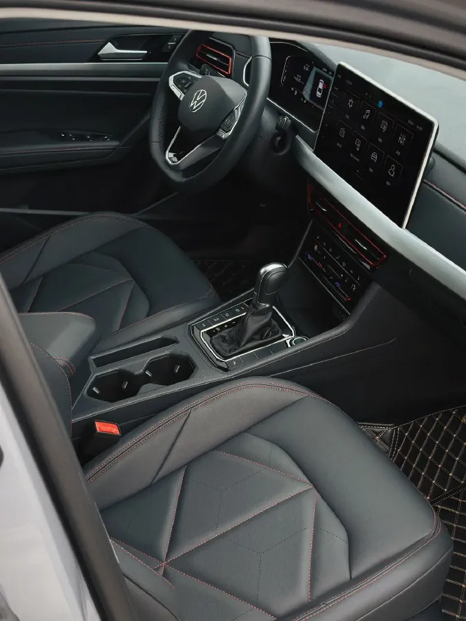 2023 Volkswagen Lavida 1.5T 160HP L4 7DCT,autocango,china used car exporter,china ev exporter,chinese used car exporter,chinese used ev exporter