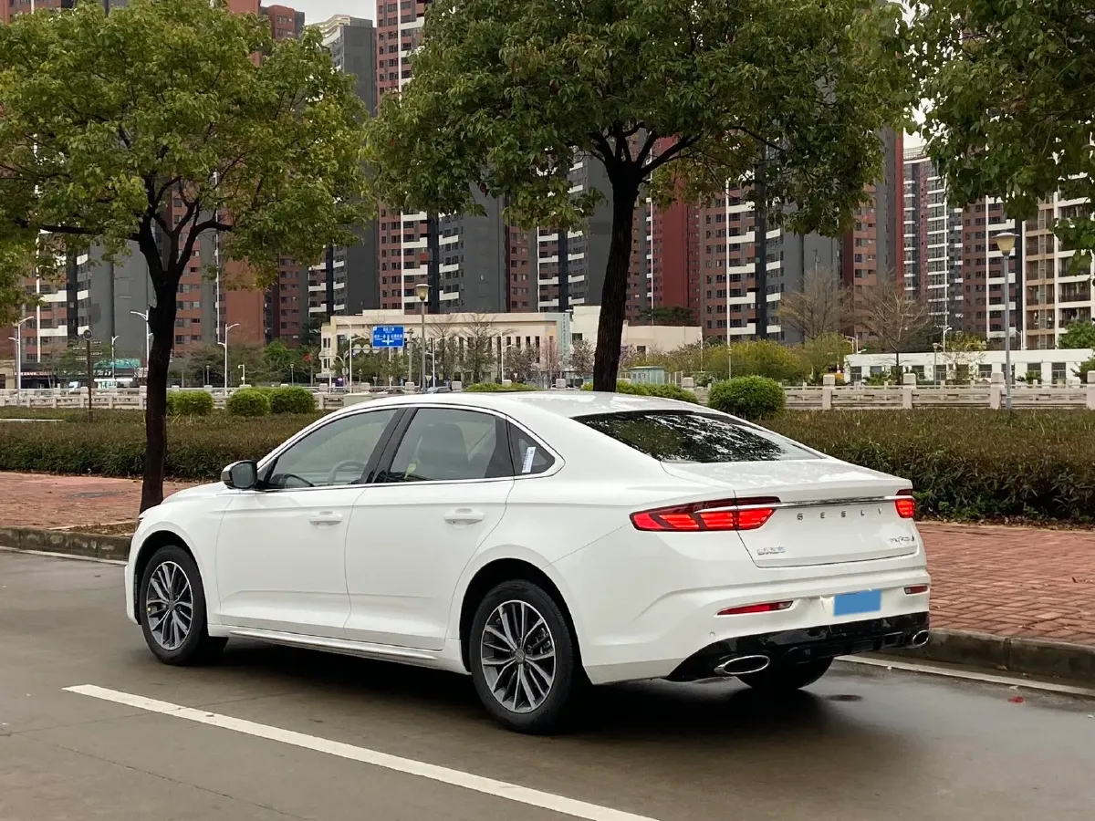 2025 Geely Preface 1.5T 181HP L4 7DCT,autocango,china used car exporter,china ev exporter,chinese used car exporter,chinese used ev exporter