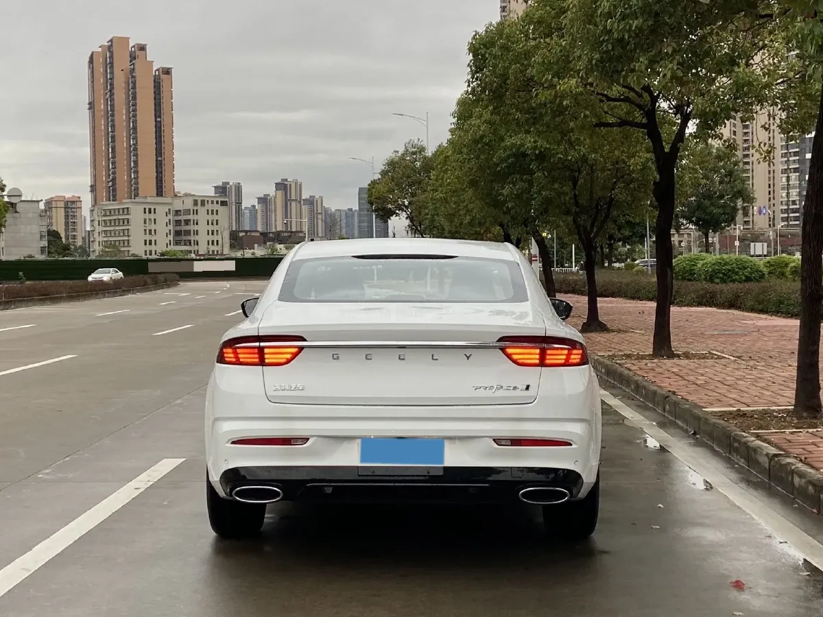 2025 Geely Preface 1.5T 181HP L4 7DCT,autocango,china used car exporter,china ev exporter,chinese used car exporter,chinese used ev exporter
