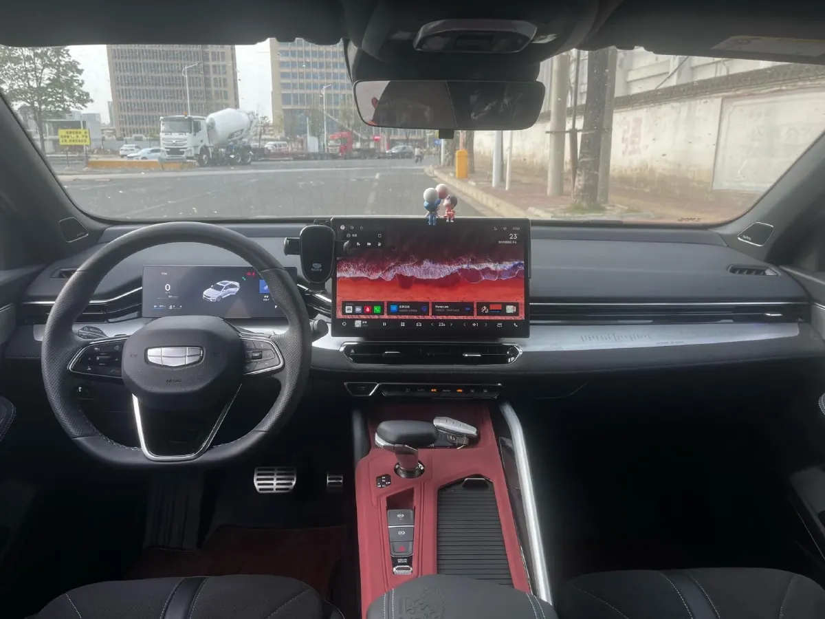 2025 Geely Preface 2.0T 238HP L4 8AT,autocango,china used car exporter,china ev exporter,chinese used car exporter,chinese used ev exporter