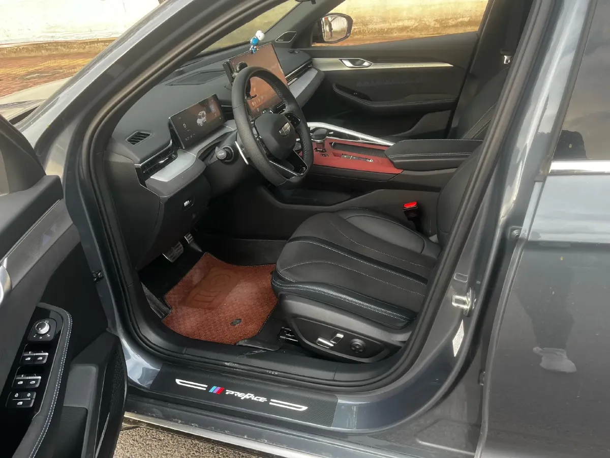 2025 Geely Preface 2.0T 238HP L4 8AT,autocango,china used car exporter,china ev exporter,chinese used car exporter,chinese used ev exporter