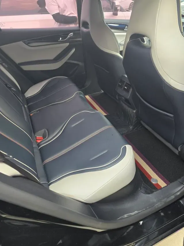 2021 Haval F7 1.5T 169HP L4 7DCT,autocango,china used car exporter,china ev exporter,chinese used car exporter,chinese used ev exporter