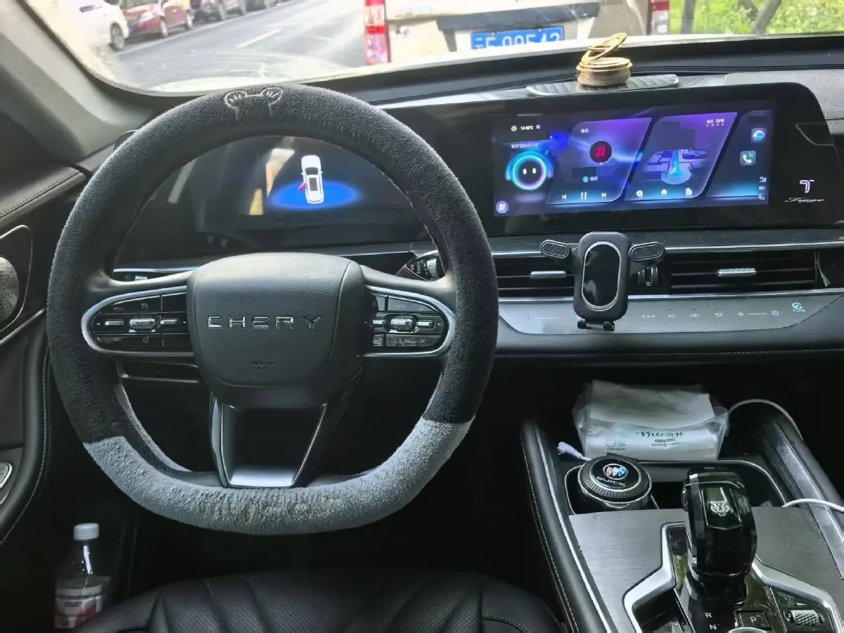 2023 Chery Tiggo 7 Plus 1.6T 197HP L4 7DCT,autocango,china used car exporter,china ev exporter,chinese used car exporter,chinese used ev exporter