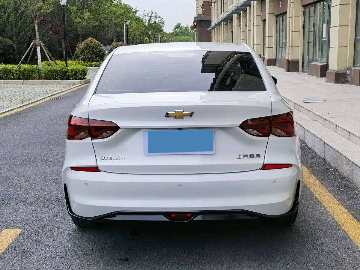 2023 Chevrolet Monza 1.5L 113HP L4 6DCT,autocango,china used car exporter,china ev exporter,chinese used car exporter,chinese used ev exporter