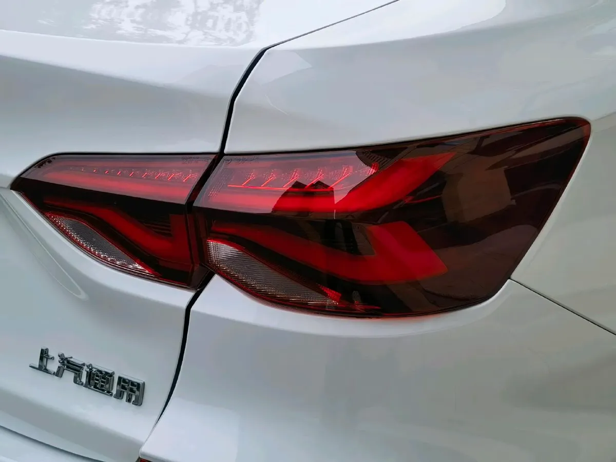 2023 Chevrolet Monza 1.5L 113HP L4 6DCT,autocango,china used car exporter,china ev exporter,chinese used car exporter,chinese used ev exporter