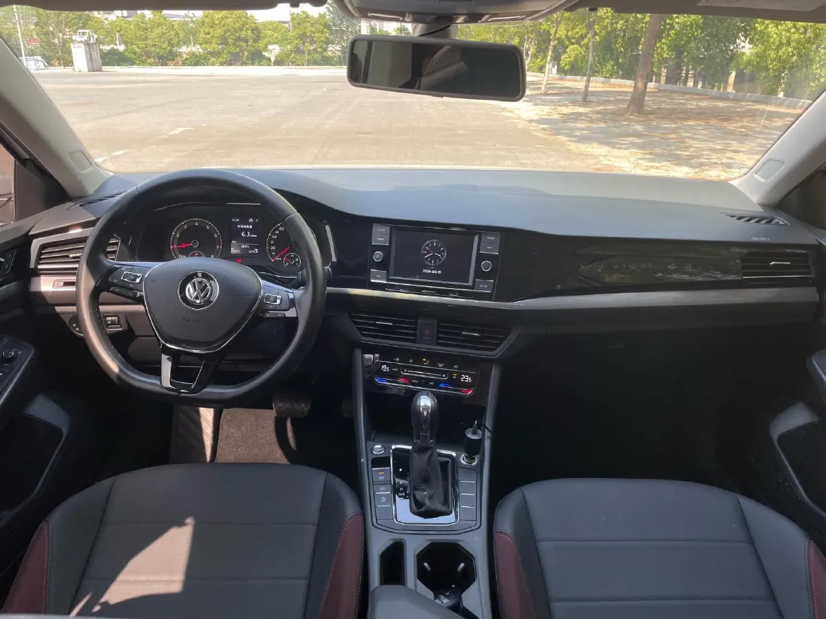 2019 MAXUS T70 2.0T 163HP L4 6AT,autocango,china used car exporter,china ev exporter,chinese used car exporter,chinese used ev exporter