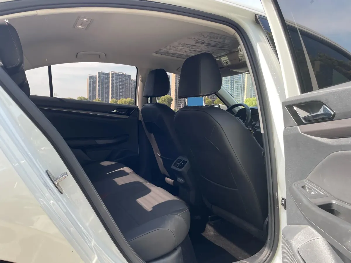 2019 MAXUS T70 2.0T 163HP L4 6AT,autocango,china used car exporter,china ev exporter,chinese used car exporter,chinese used ev exporter