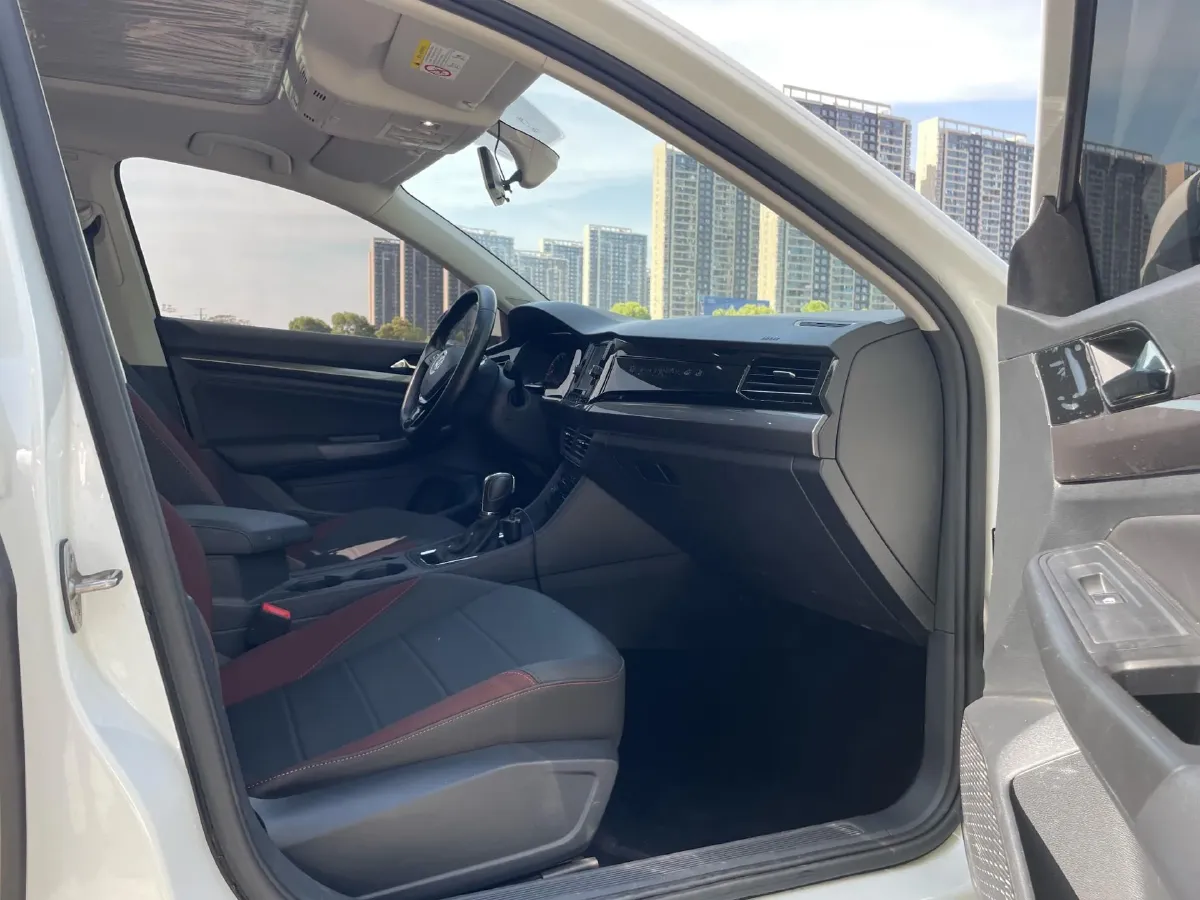 2019 MAXUS T70 2.0T 163HP L4 6AT,autocango,china used car exporter,china ev exporter,chinese used car exporter,chinese used ev exporter