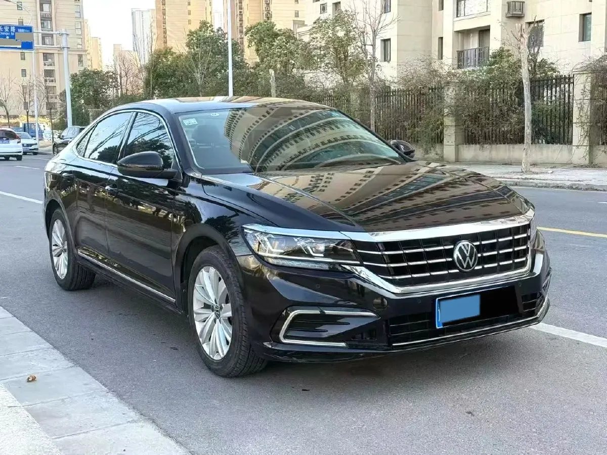 2021 Volkswagen Passat 2.0T 186HP L4 7DCT,autocango,china used car exporter,china ev exporter,chinese used car exporter,chinese used ev exporter