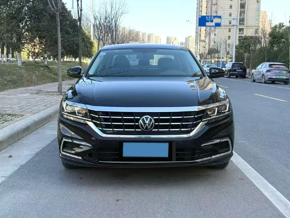 2021 Volkswagen Passat 2.0T 186HP L4 7DCT,autocango,china used car exporter,china ev exporter,chinese used car exporter,chinese used ev exporter