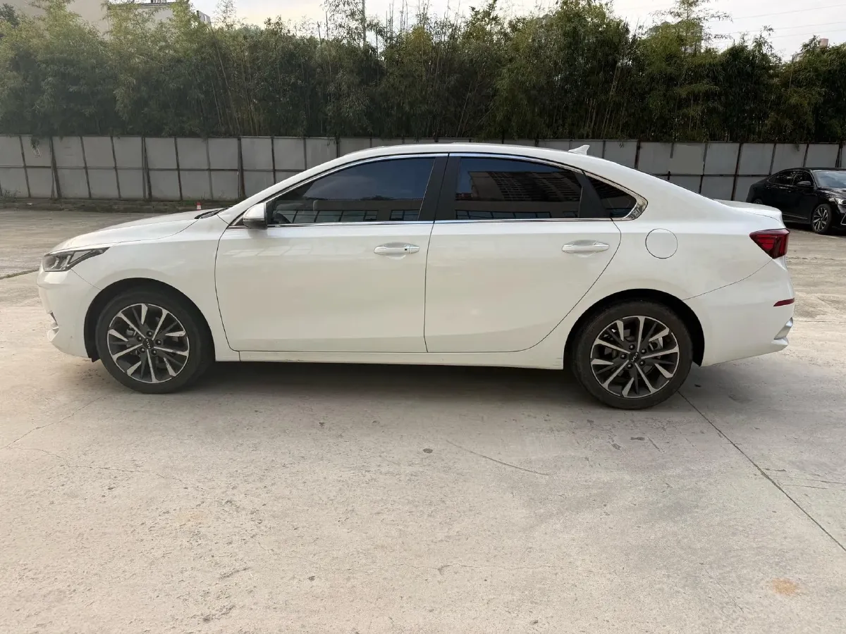 2021 Kia K3 1.5L 115HP L4 CVT,autocango,china used car exporter,china ev exporter,chinese used car exporter,chinese used ev exporter
