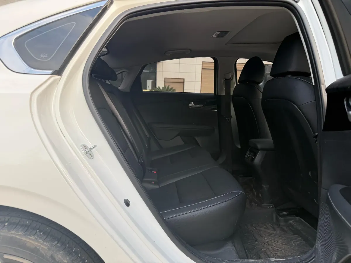 2021 Kia K3 1.5L 115HP L4 CVT,autocango,china used car exporter,china ev exporter,chinese used car exporter,chinese used ev exporter