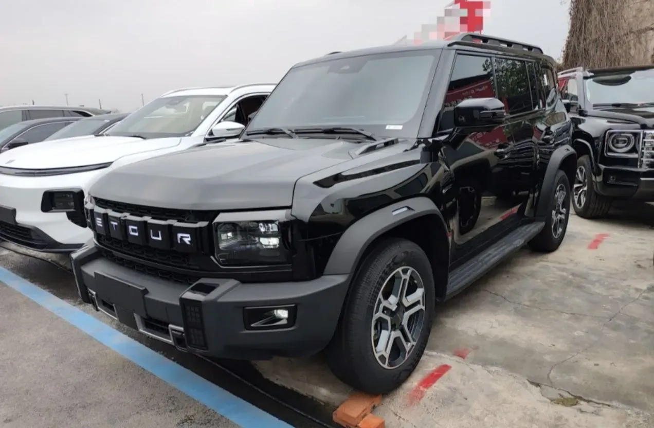 2026 Jetour Traveller 1.5T 184HP L4 7DCT,autocango,china used car exporter,china ev exporter,chinese used car exporter,chinese used ev exporter