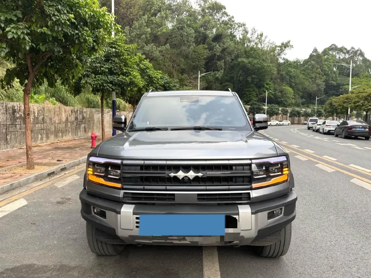 2023 FangChengBao Bao 5 1.5T 194HP L4 E-CVT PHEV 31.8KWH,autocango,china used car exporter,china ev exporter,chinese used car exporter,chinese used ev exporter