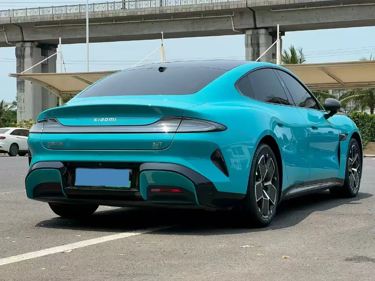 2024 MI SU7 BEV 73.6KWH,autocango,china used car exporter,china ev exporter,chinese used car exporter,chinese used ev exporter