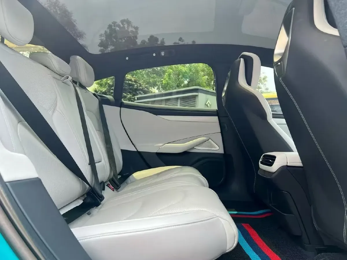 2024 MI SU7 BEV 73.6KWH,autocango,china used car exporter,china ev exporter,chinese used car exporter,chinese used ev exporter